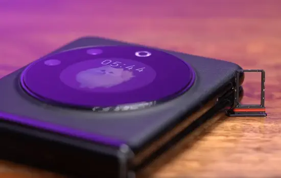 Слот для сим-карты смартфона Tecno Phantom V Flip